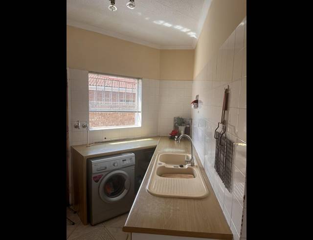 3 BEDROOM HOUSE FOR SALE IN RIVIERA PARK